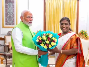 narendramodi-primeminsiter-of-inidia-with-Droupadi-Murmu-president-of-india